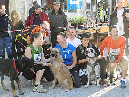 01 CanintrailMireval2013p